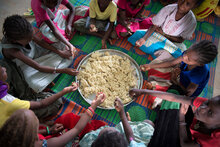 Unione Africana/WFP: I pasti scolastici sono una misura di protezione sociale fondamentale e un investimento essenziale nel futuro delle persone